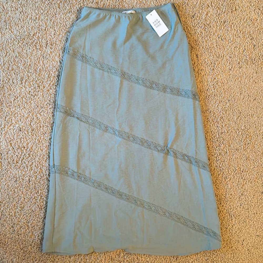 UNWORN!! And Now This maxi skirt